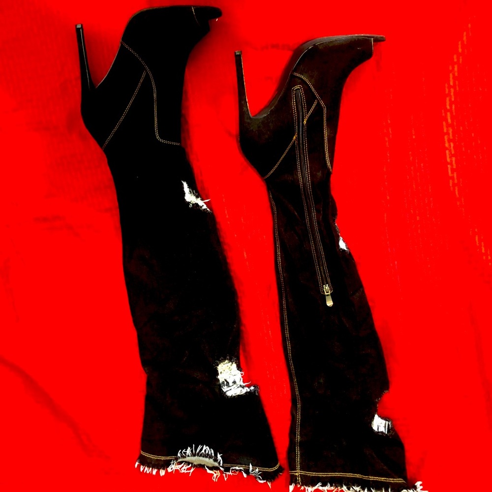 Thigh hi boots